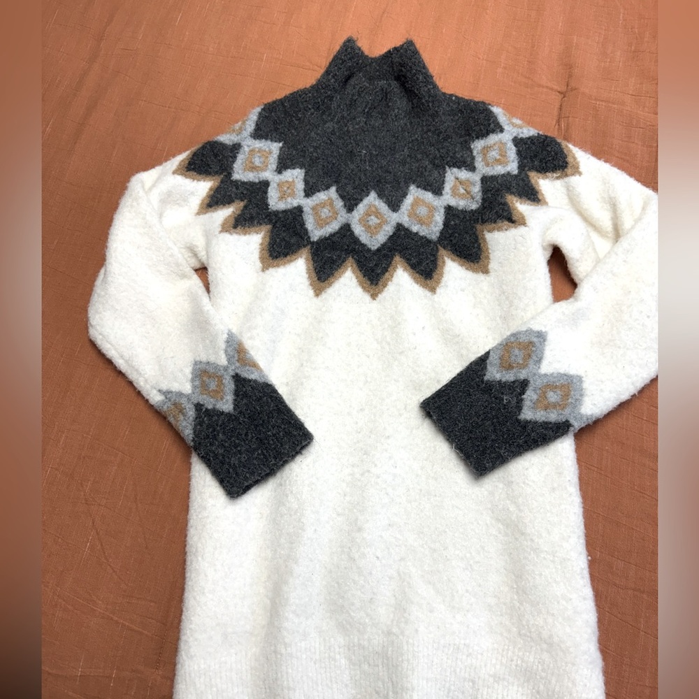 Abercrombie oversized turtleneck sweater